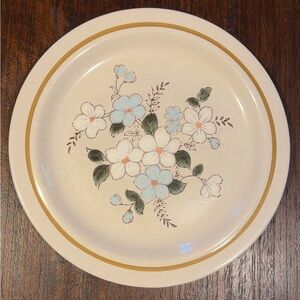 Autumn Flowers Dinner Plate Kingsbury Stoneware Handpainted Japan 10 3/4"